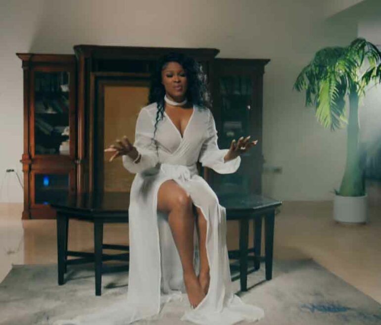 Leicka Paul dévoile “Feelings”, un nouveau son entre compas moderne et pop urbaine